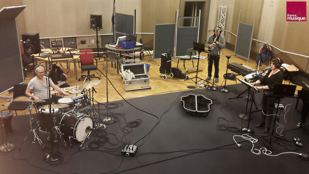 Missing Waves en enregistrement au studio 107 ©Radio France - Soizic Noël